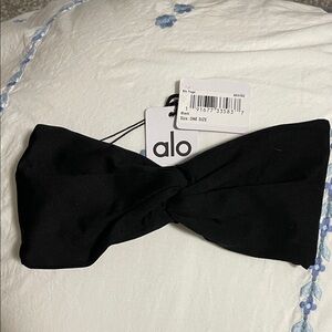 ALO Yoga Black Women's Headband